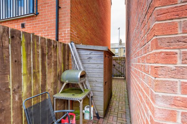 Usker Close, Penistone, Sheffield