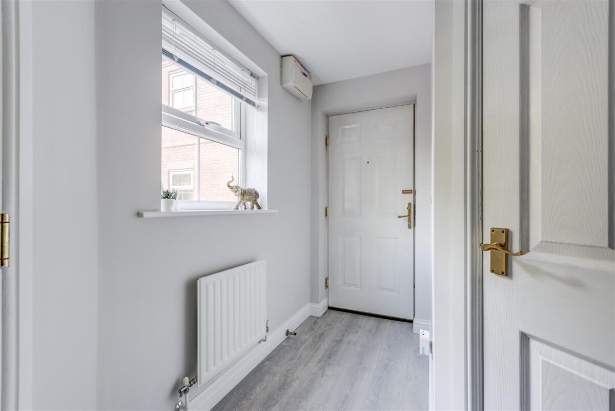 Glenwood Drive, Wadsley Park Village, Middlewood, Sheffield