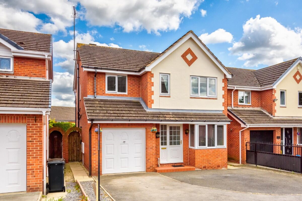 Old House Close, Hemingfield, Barnsley