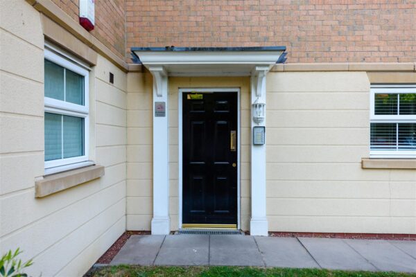 Glenwood Drive, Wadsley Park Village, Middlewood, Sheffield