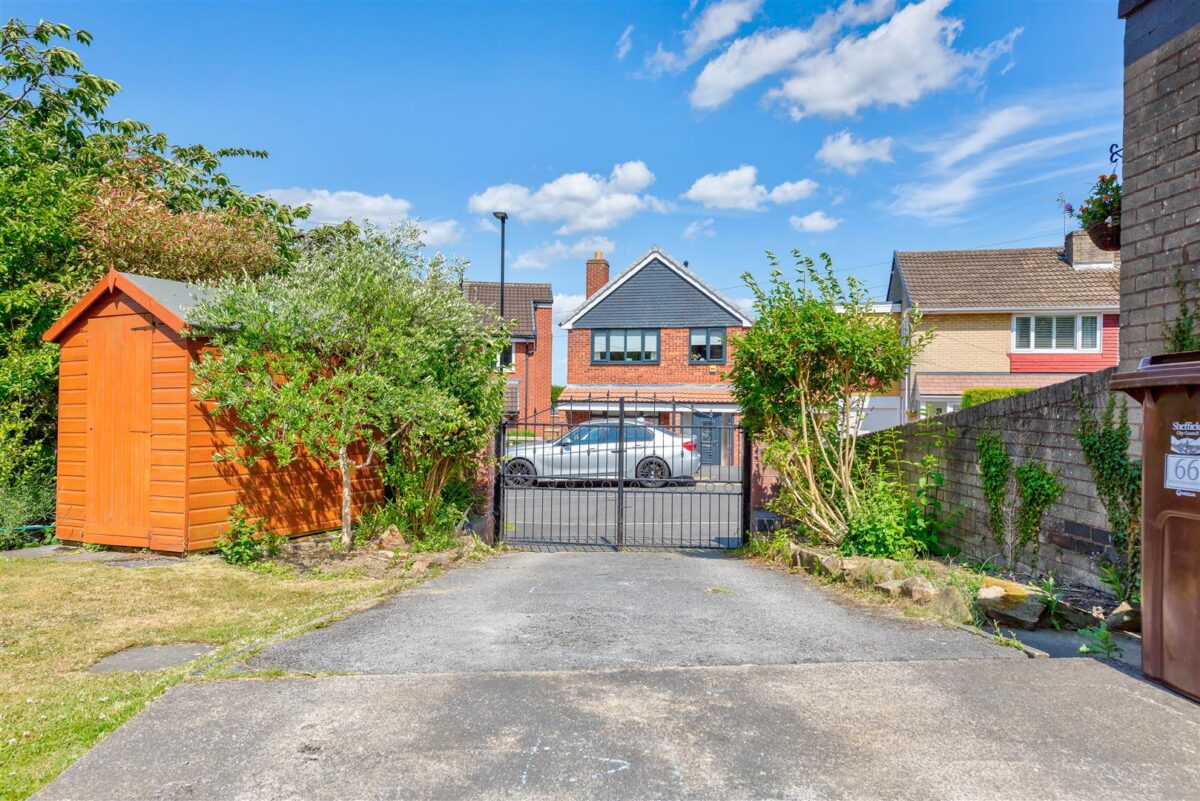 Broad Inge Crescent, Chapeltown, Sheffield