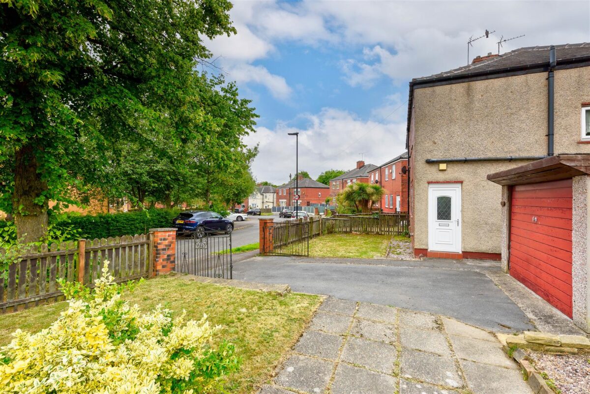 Dial Way, Sheffield Lane Top, Sheffield