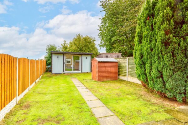 Glebelands Road, Stocksbridge, Sheffield