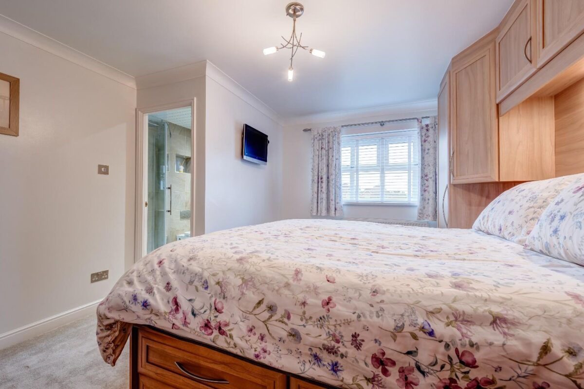 Charlton Hill Rise, Chapeltown, Sheffield