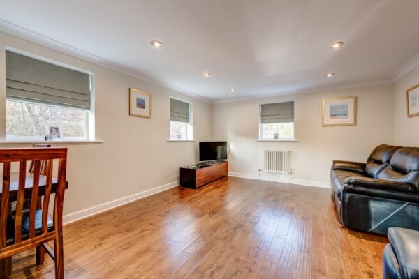 Glenwood Drive, Sheffield