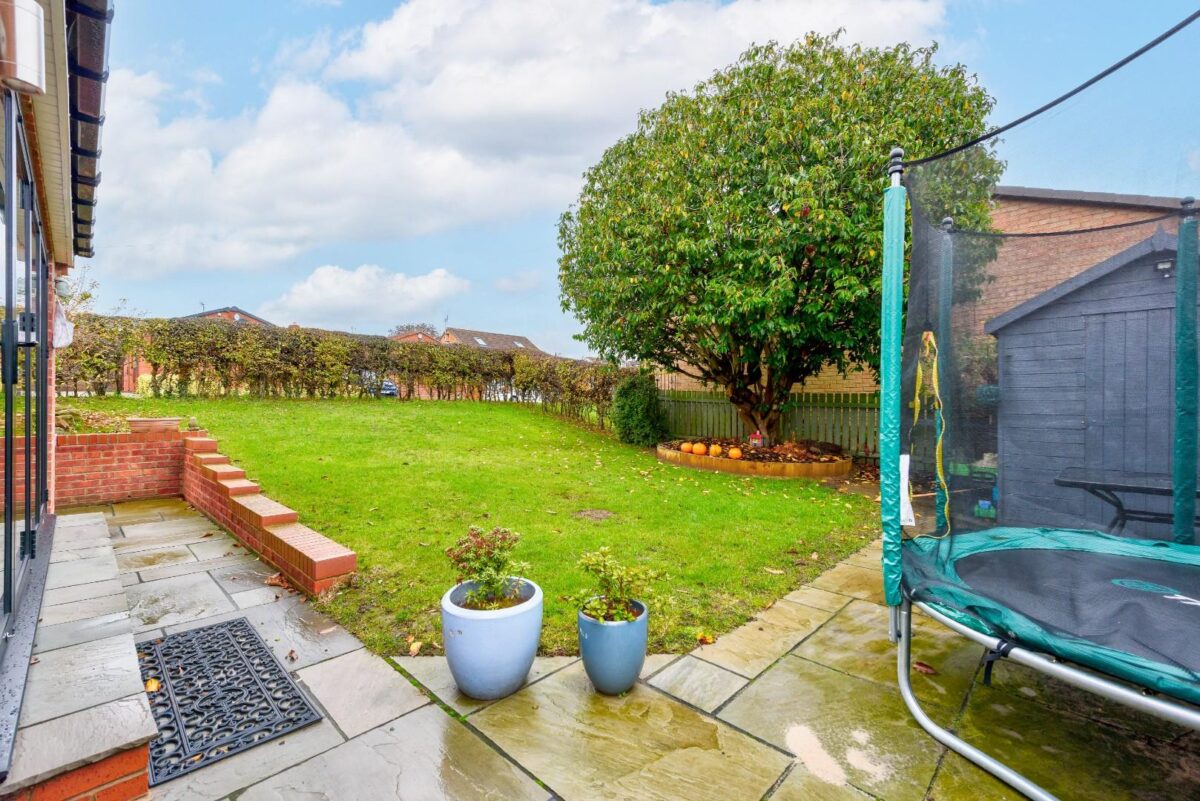 Saxton Close, Elsecar, Barnsley