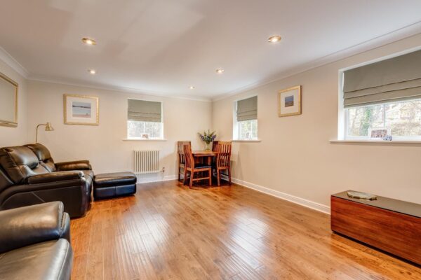 Glenwood Drive, Sheffield