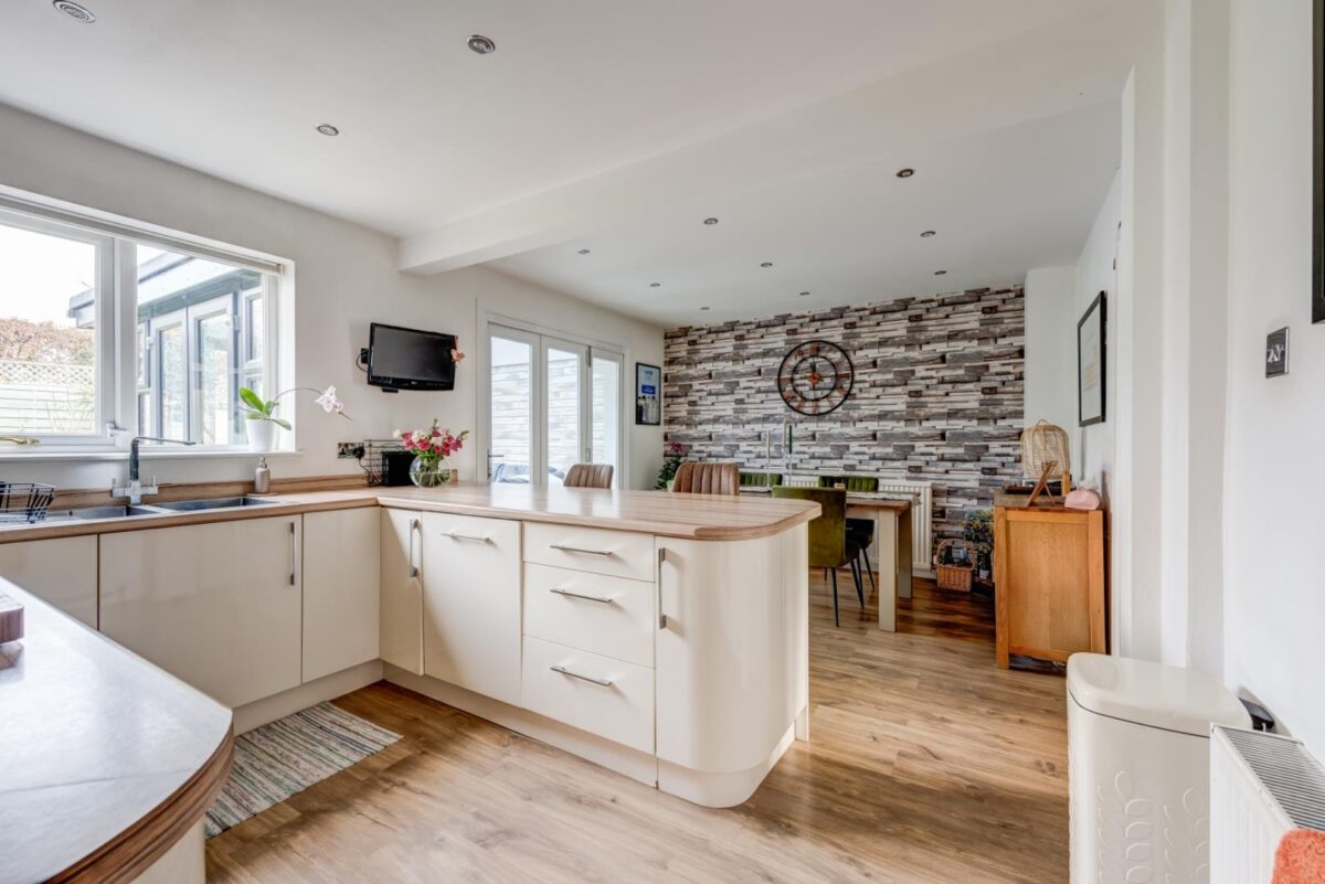 Arncliffe Drive, Chapeltown, Sheffield