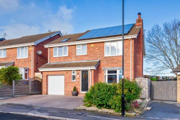 Arncliffe Drive, Chapeltown, Sheffield