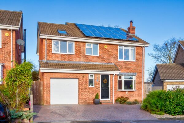 Arncliffe Drive, Chapeltown, Sheffield