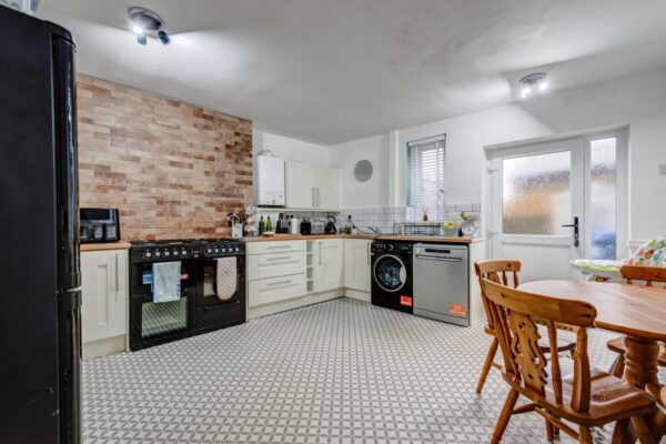 Garside Buildings, Penistone, Sheffield