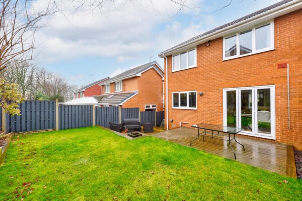 Ashwood Close, High Green, Sheffield