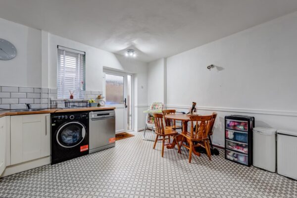 Garside Buildings, Penistone, Sheffield