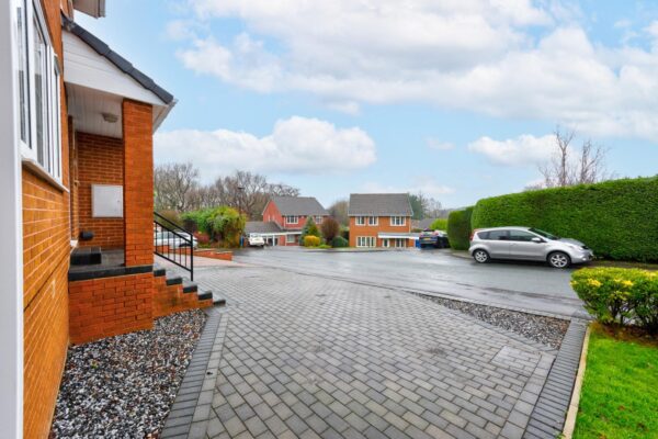 Ashwood Close, High Green, Sheffield