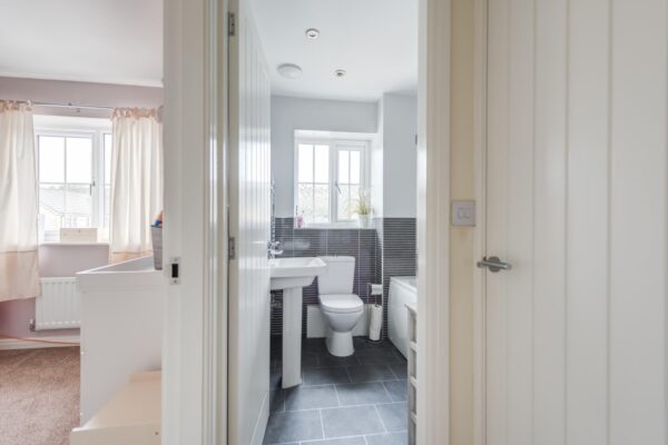 Samuel Fox Avenue, Fox Valley, Sheffield