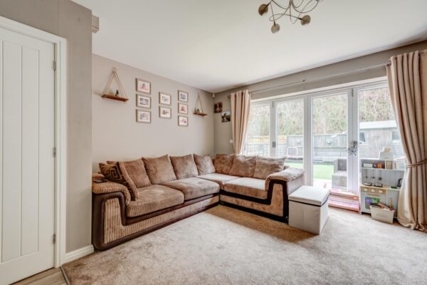 Samuel Fox Avenue, Fox Valley, Sheffield