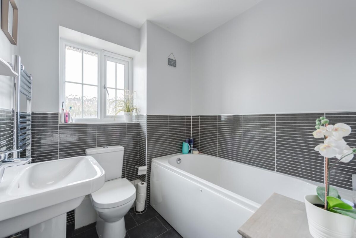 Samuel Fox Avenue, Fox Valley, Sheffield