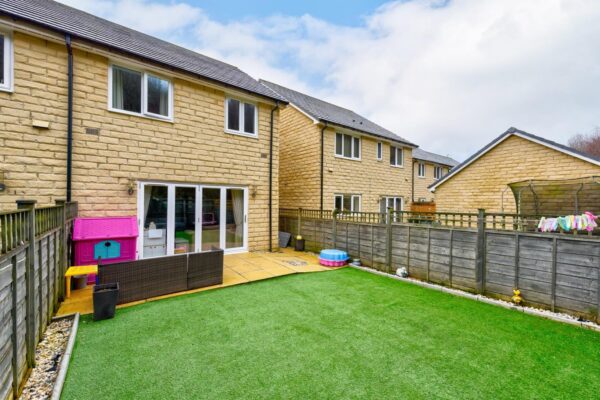 Samuel Fox Avenue, Fox Valley, Sheffield