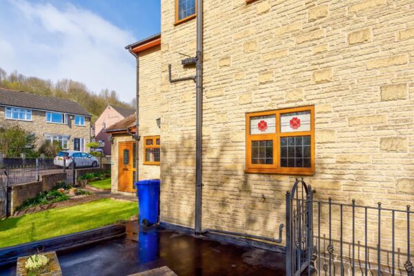 Aylesbury Crescent, Wincobank, Sheffield