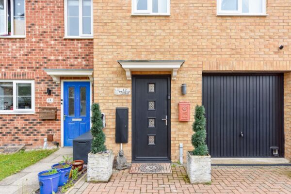 Wheatcroft Gardens, Penistone, Sheffield