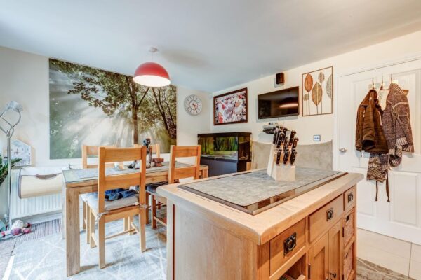 Wheatcroft Gardens, Penistone, Sheffield