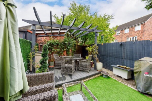 Wheatcroft Gardens, Penistone, Sheffield