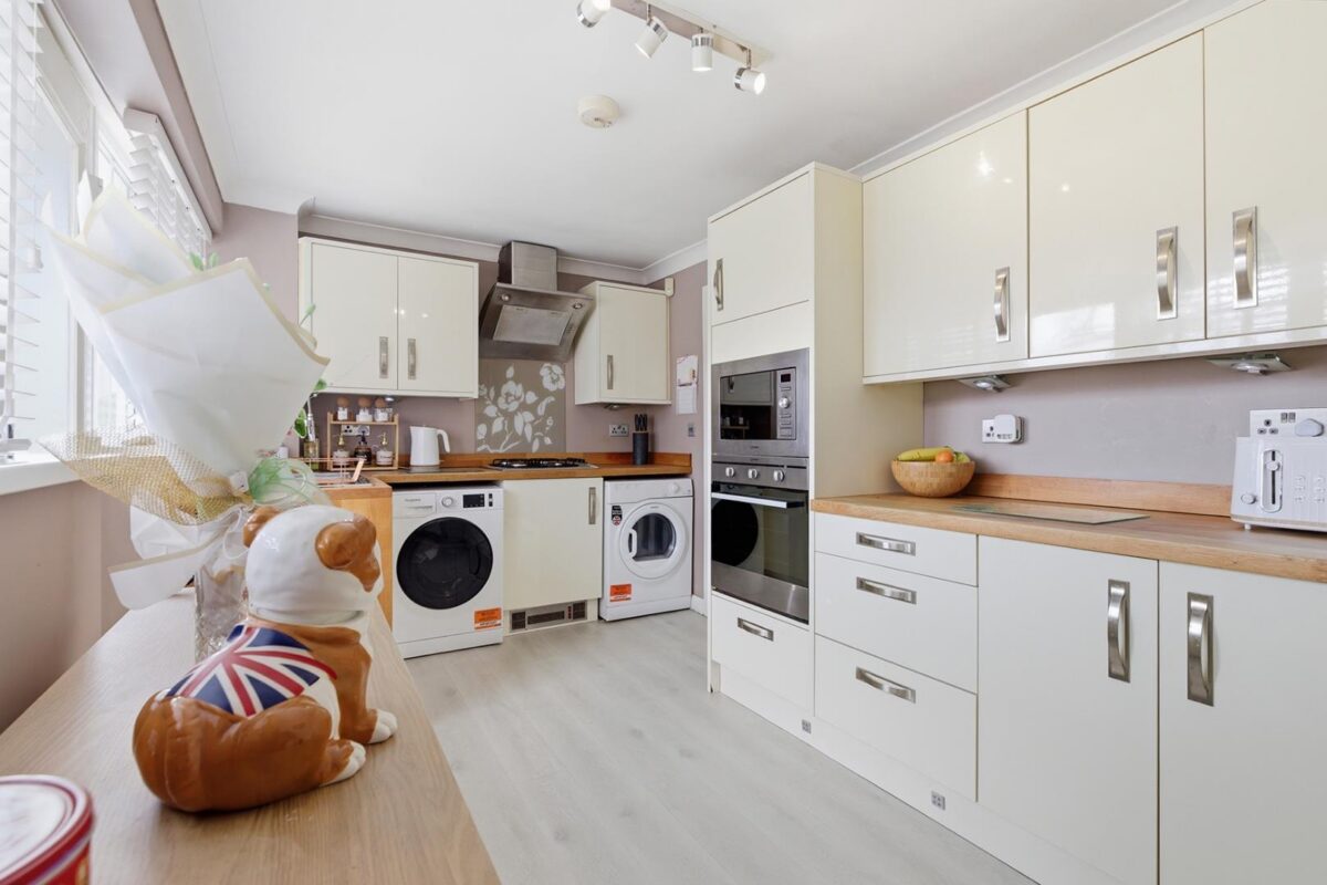 Pembroke Crescent, High Green, Sheffield