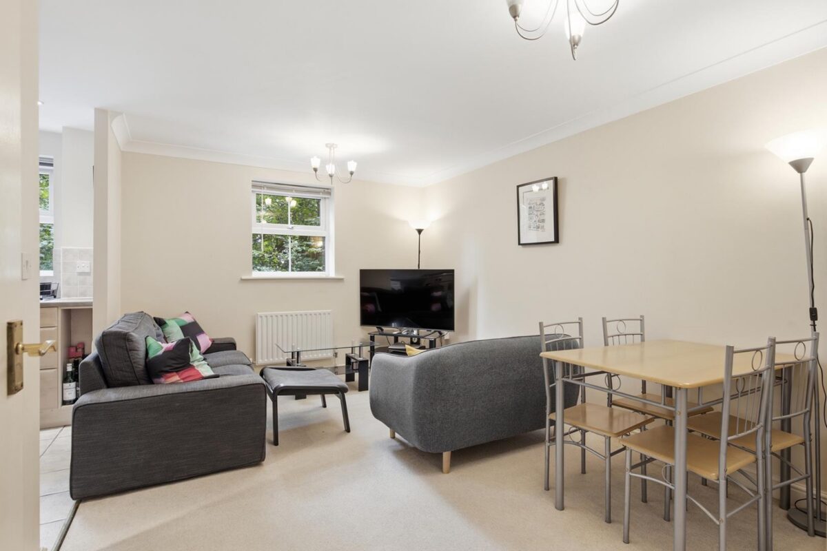 Glenwood Drive, Wadsley Park Village, Sheffield