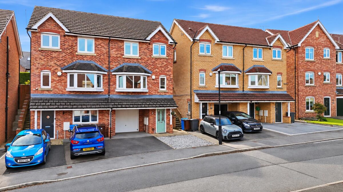 Ironstone Crescent, Chapeltown, Sheffield